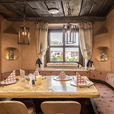 Suedtiroler Stube Seefeld in Tirol