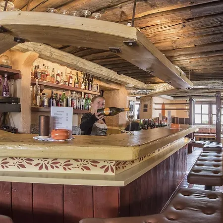 Suedtiroler Stube Daire Seefeld in Tirol